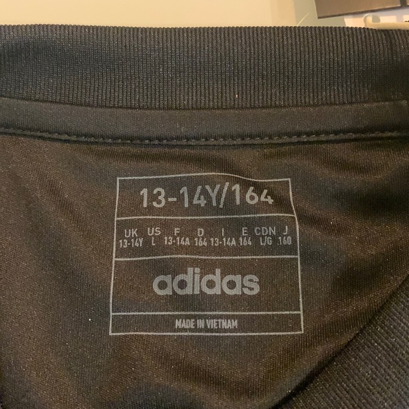 Adidas Tabela 23 soccer jersey - size L (13-14Y) - Picture 7 of 13